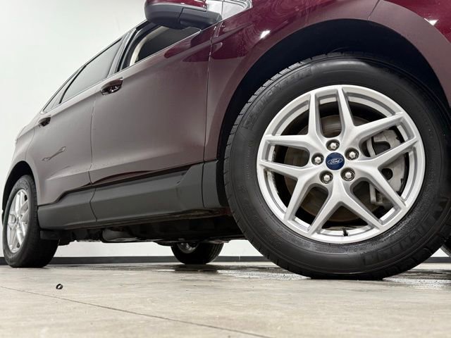 Certified 2022 Ford Edge SEL w/ Convenience Package image 3