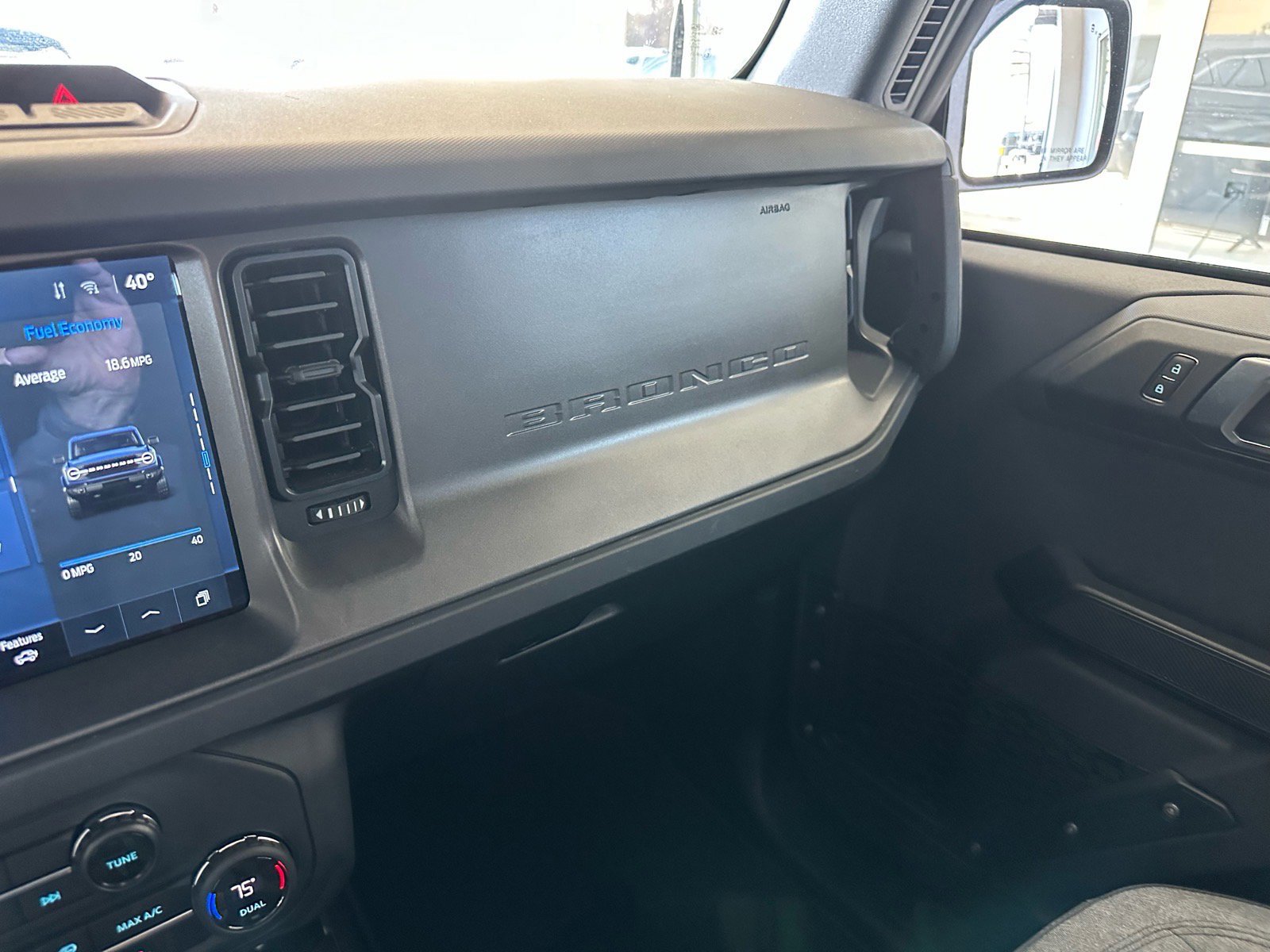 Certified 2025 Ford Bronco Big Bend image 35