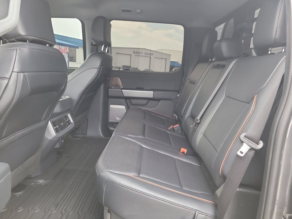 Certified 2026 Ford F550 4x4 Crew Cab Super Duty image 13