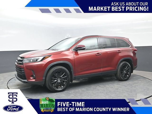 Used 2019 Toyota Highlander SE