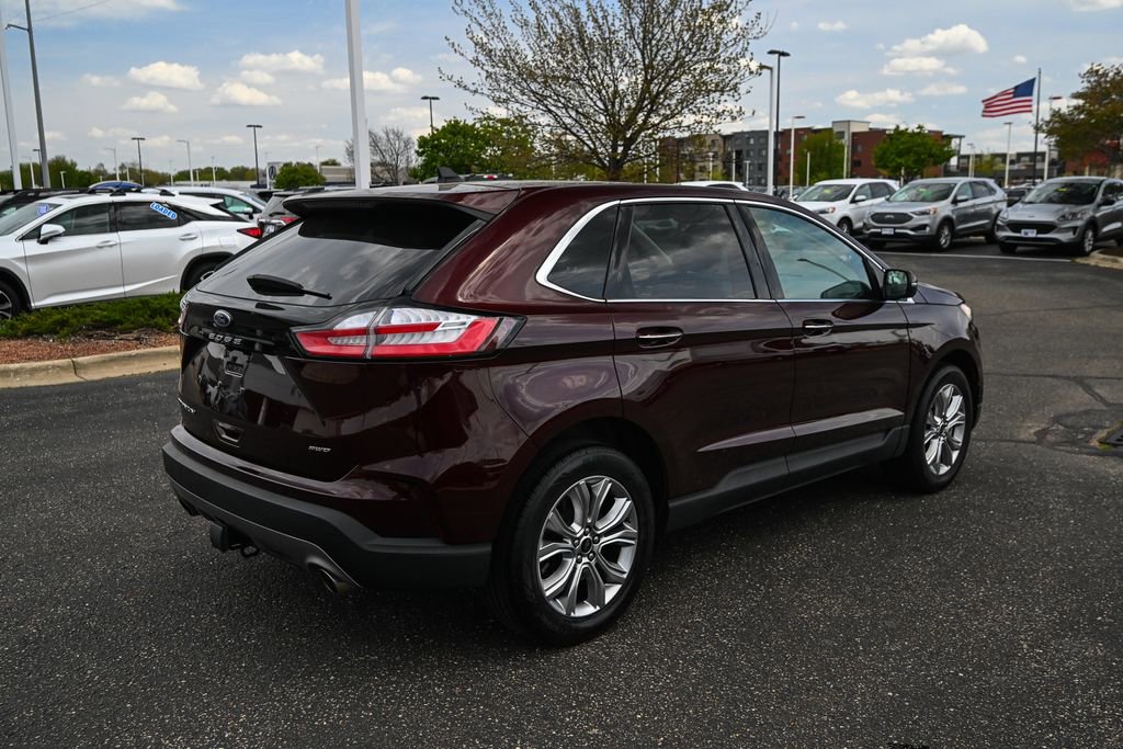 Certified 2024 Ford Edge Titanium w/ Class II Trailer Tow Package AWD/4WD image 5