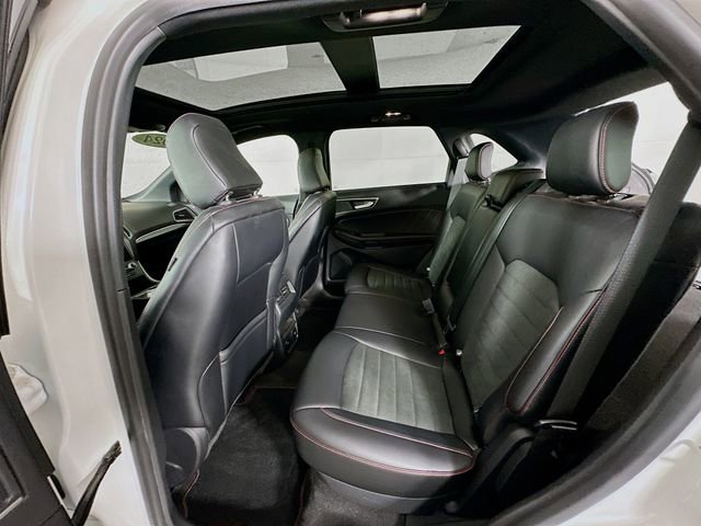 Certified 2024 Ford Edge ST-Line image 32
