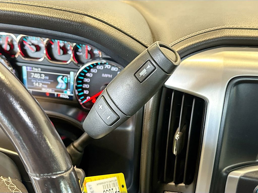 Used 2018 GMC Sierra 1500 SLT w/ SLT Premium Package AWD/4WD image 14