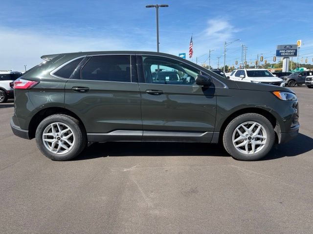Certified 2024 Ford Edge SEL w/ Convenience Package AWD/4WD image 2