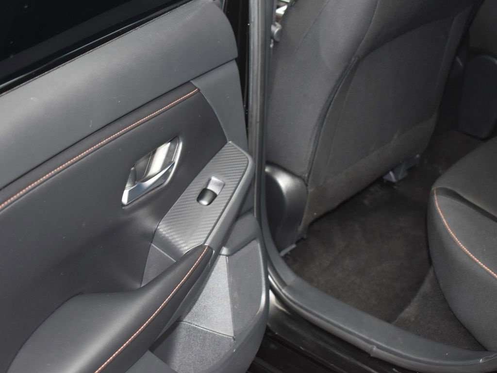 Used 2022 Nissan Sentra SR image 5