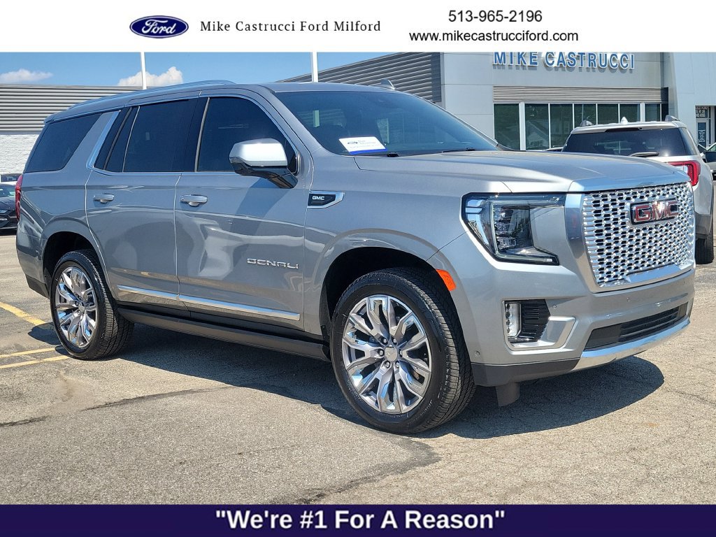 Used 2024 GMC Yukon Denali w/ Advanced Technology Package AWD/4WD image 7