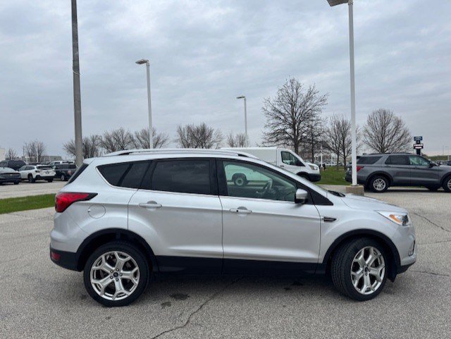Certified 2019 Ford Escape Titanium image 9