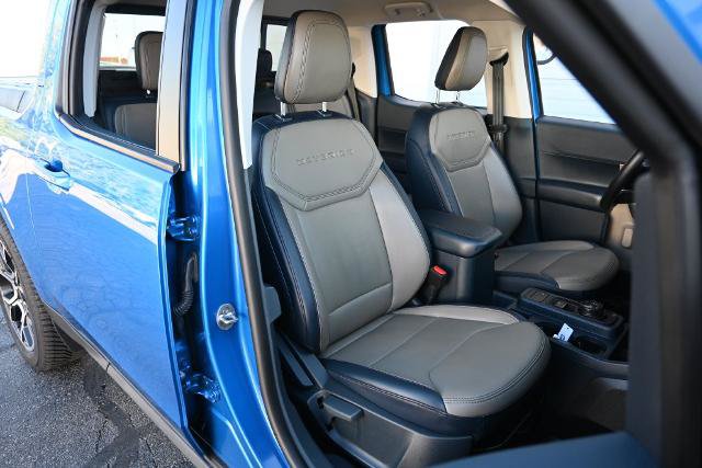 Certified 2025 Ford Maverick Lariat w/ 4K Tow Package AWD/4WD image 23