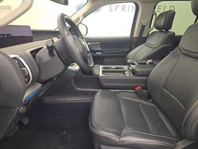 Certified 2025 Ford Expedition Max Platinum image 25