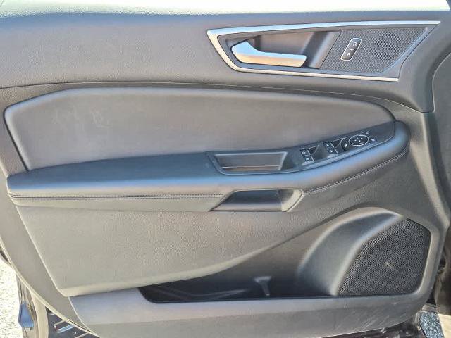 Certified 2024 Ford Edge SEL w/ Convenience Package AWD/4WD image 9