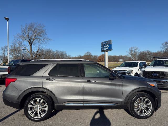 Certified 2023 Ford Explorer Limited w/ Equipment Group 301A image 2