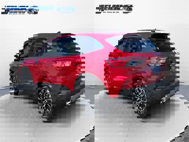 Certified 2021 Ford Escape SE image 3