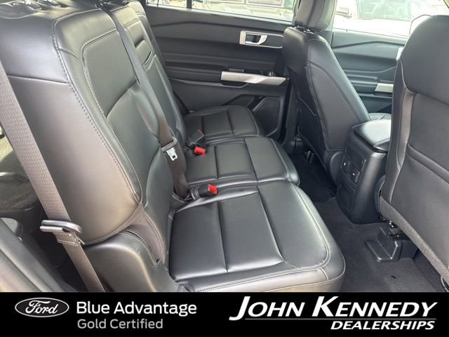 Certified 2023 Ford Explorer XLT w/ Equipment Group 202A AWD/4WD image 29