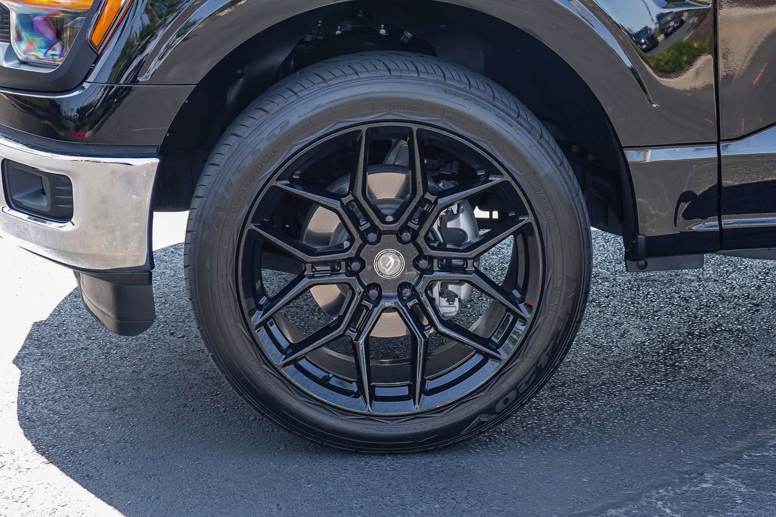 Certified 2024 Ford F150 XL w/ Equipment Group 103A High image 9