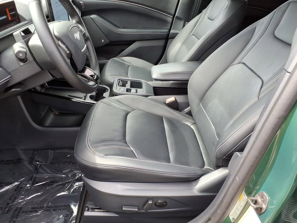 Certified 2025 Ford Mustang Mach-E Premium RWD image 13