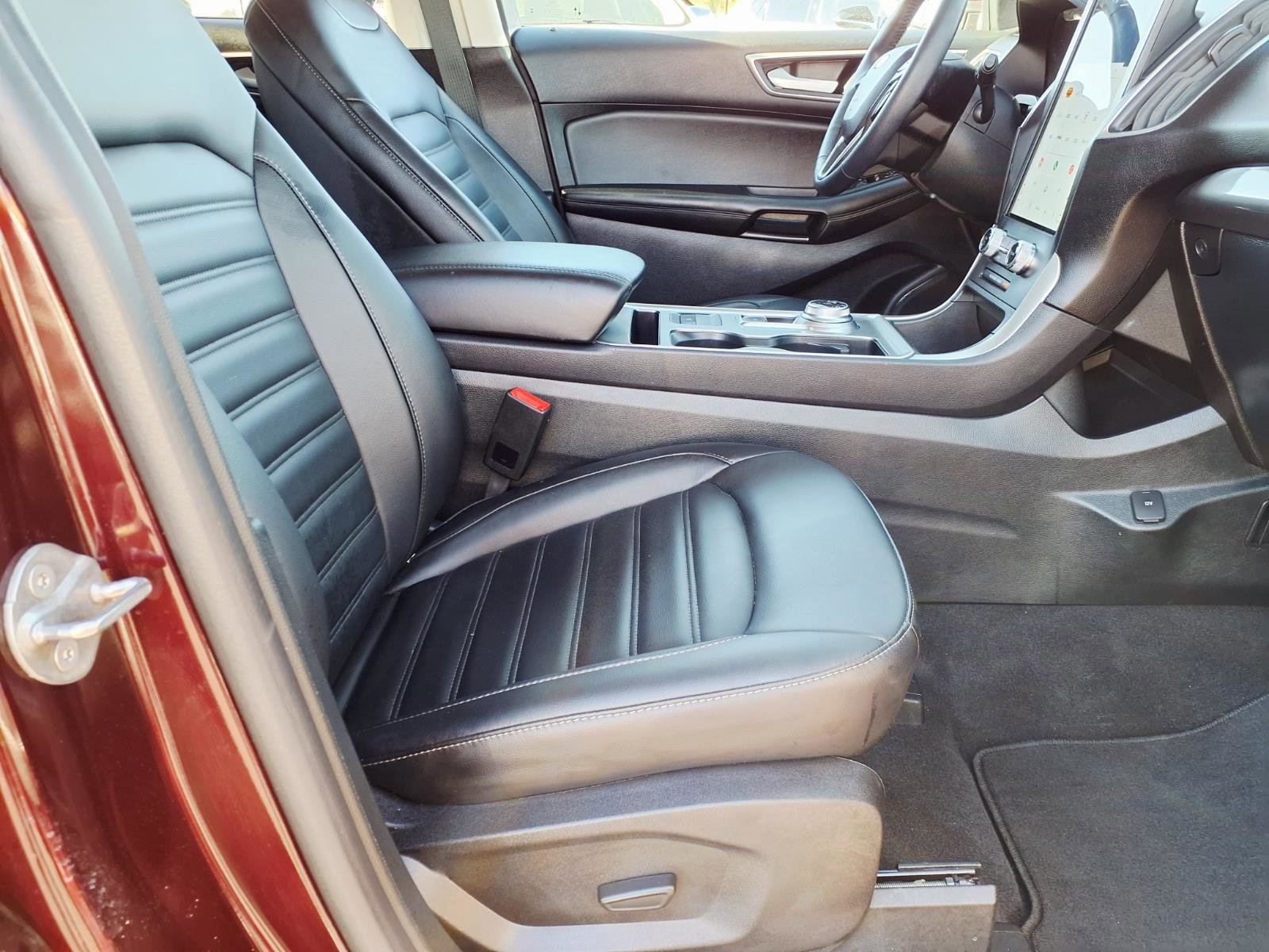 Certified 2024 Ford Edge SEL w/ Convenience Package image 11