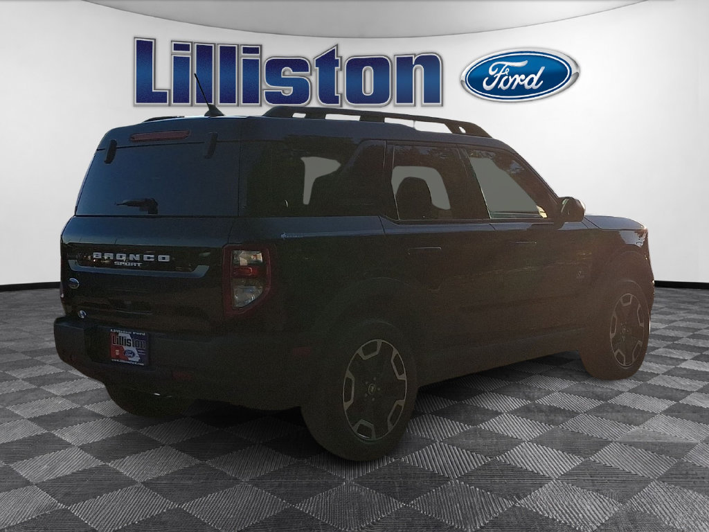 Certified 2023 Ford Bronco Sport Outer Banks w/ Tech Package AWD/4WD image 4