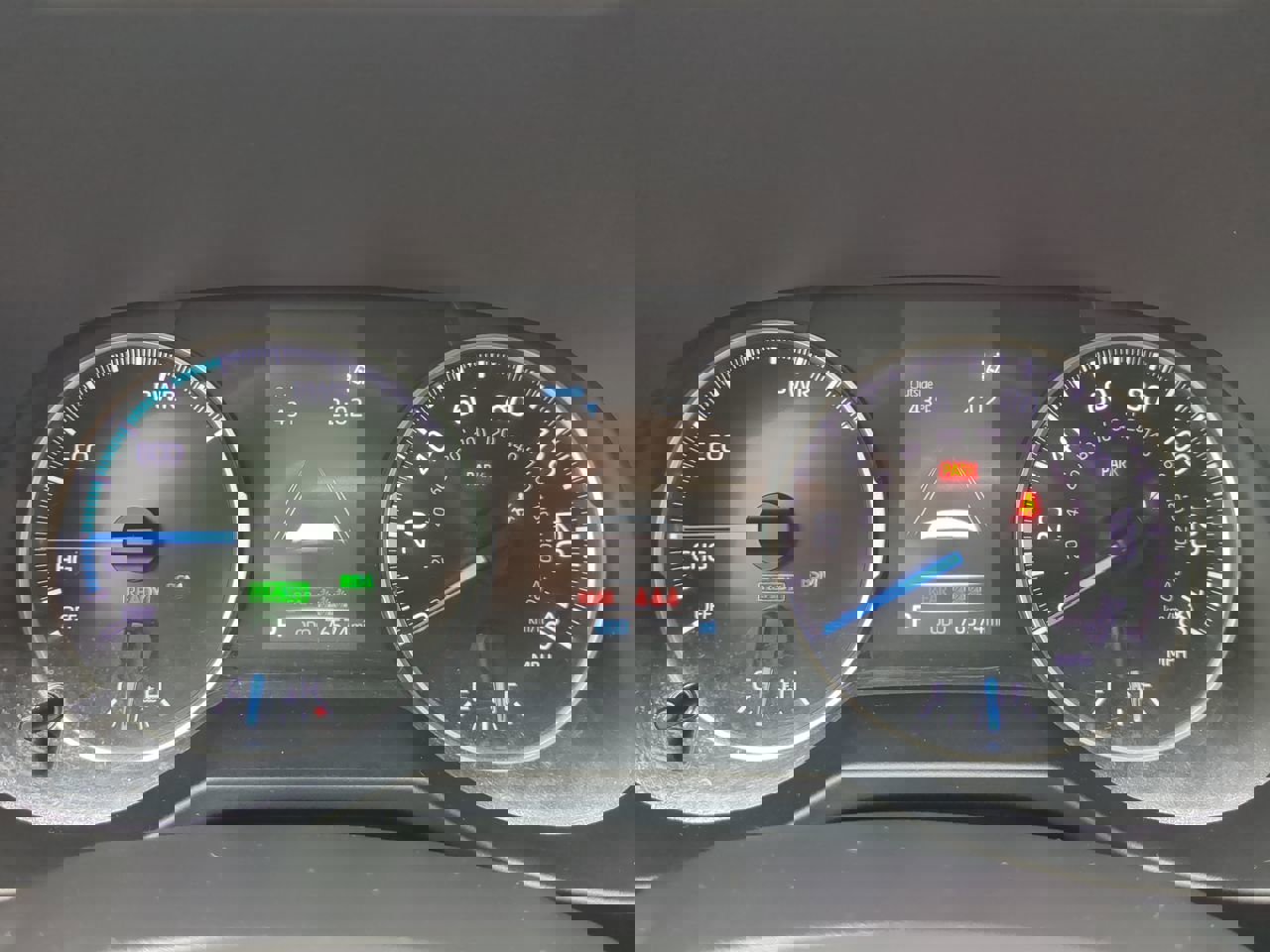 Used 2022 Toyota RAV4 SE w/ Convenience Package image 25