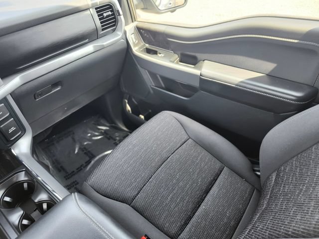 Certified 2025 Ford F150 XLT w/ Equipment Group 302A MID AWD/4WD image 15