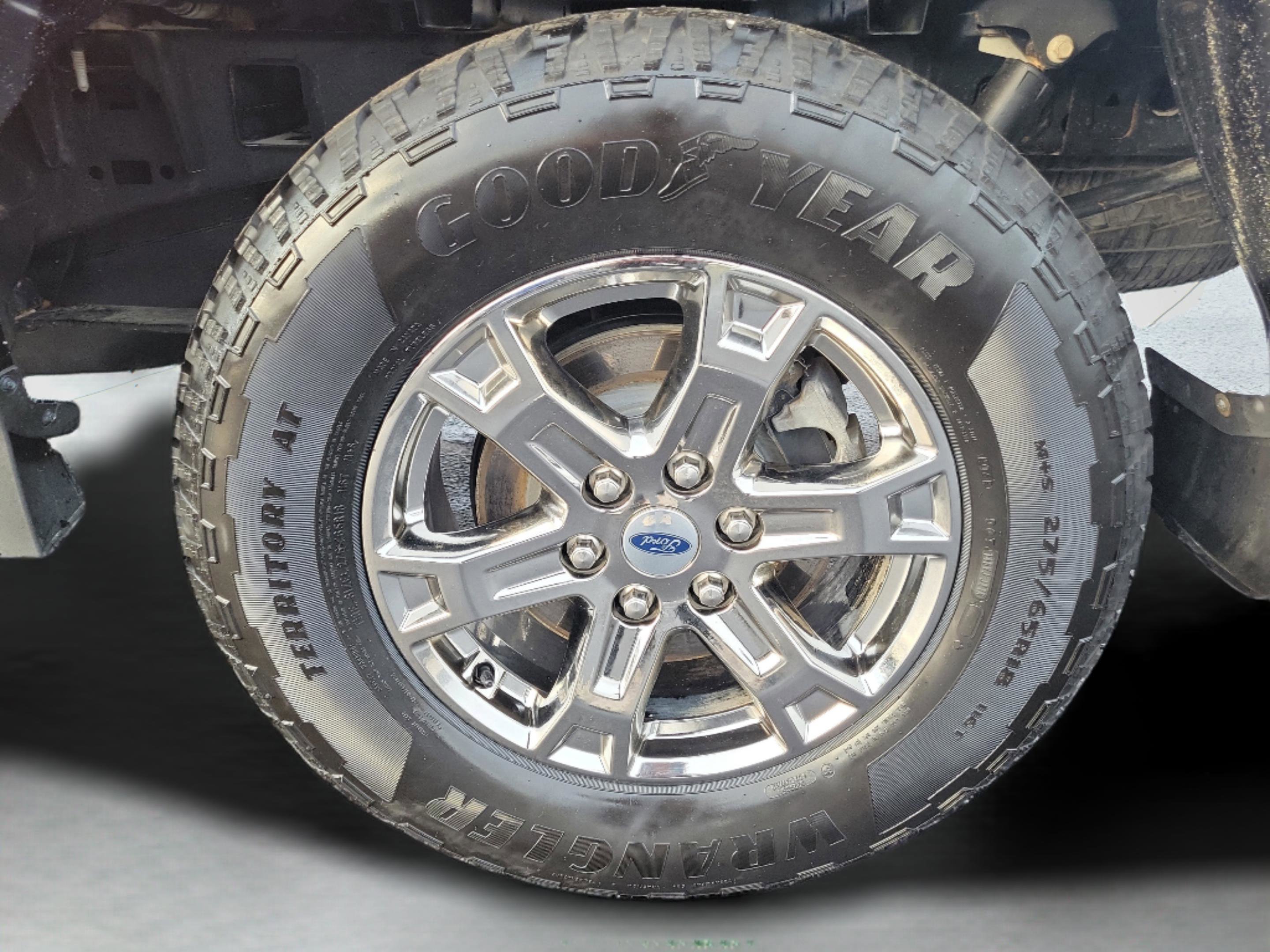 Certified 2022 Ford F150 Lariat w/ Equipment Group 502A High image 8