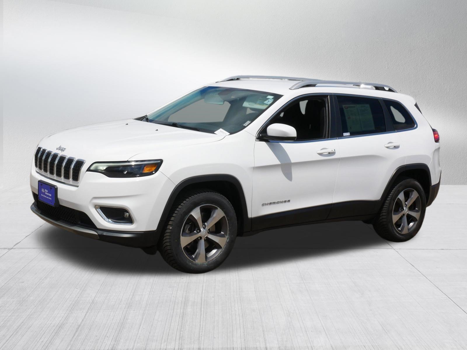 Used 2020 Jeep Cherokee Limited w/ Trailer Tow Group AWD/4WD image 3