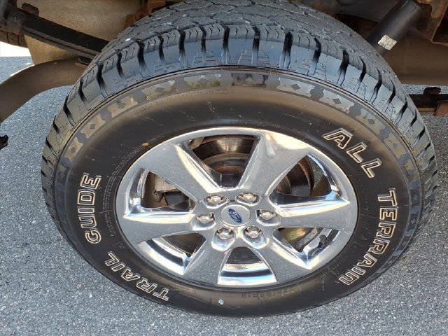 Certified 2020 Ford F150 XLT w/ Equipment Group 302A Luxury AWD/4WD image 11