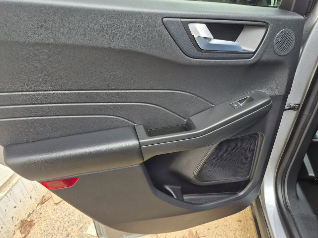 Certified 2022 Ford Escape SEL w/ SEL Stealth AWD Package image 12