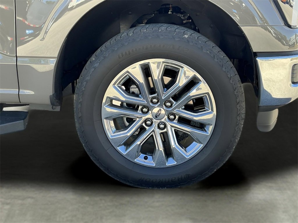 Certified 2025 Ford F150 Lariat w/ Equipment Group 502A High image 18