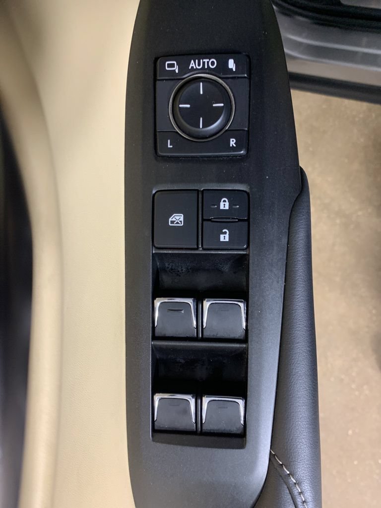 Used 2019 Lexus NX 300h AWD w/ Comfort Package image 17