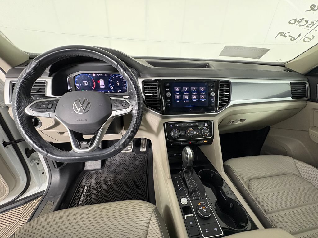 Used 2021 Volkswagen Atlas SEL Premium AWD/4WD image 7