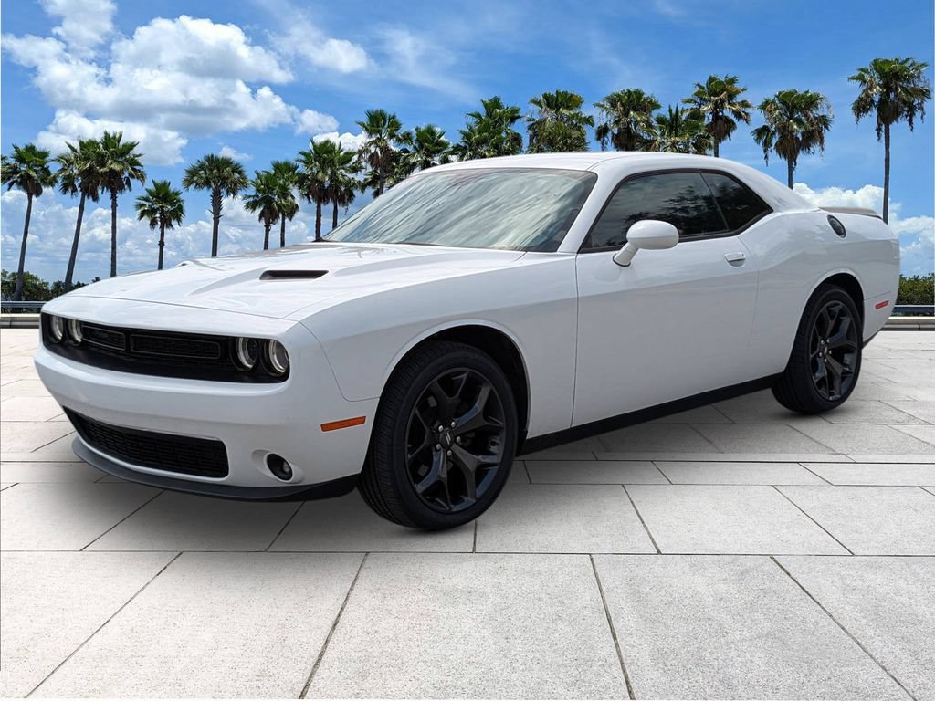Used 2020 Dodge Challenger SXT w/ Blacktop Package RWD image 4