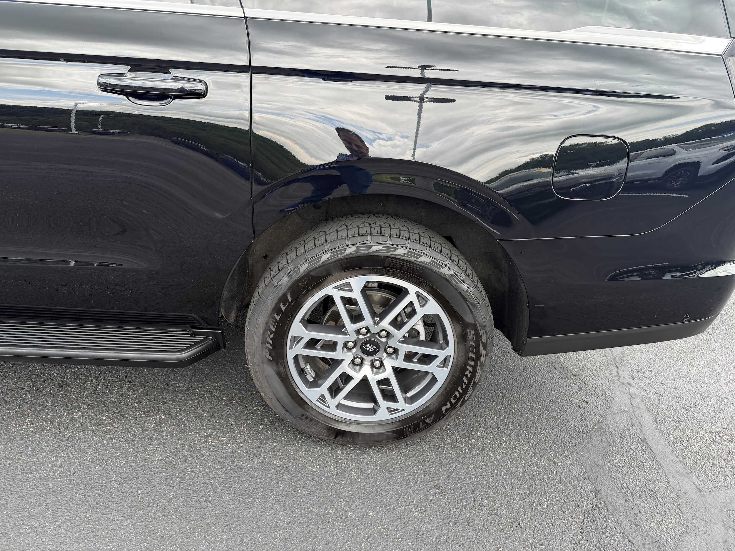 Certified 2025 Ford Expedition Max Active AWD/4WD image 10