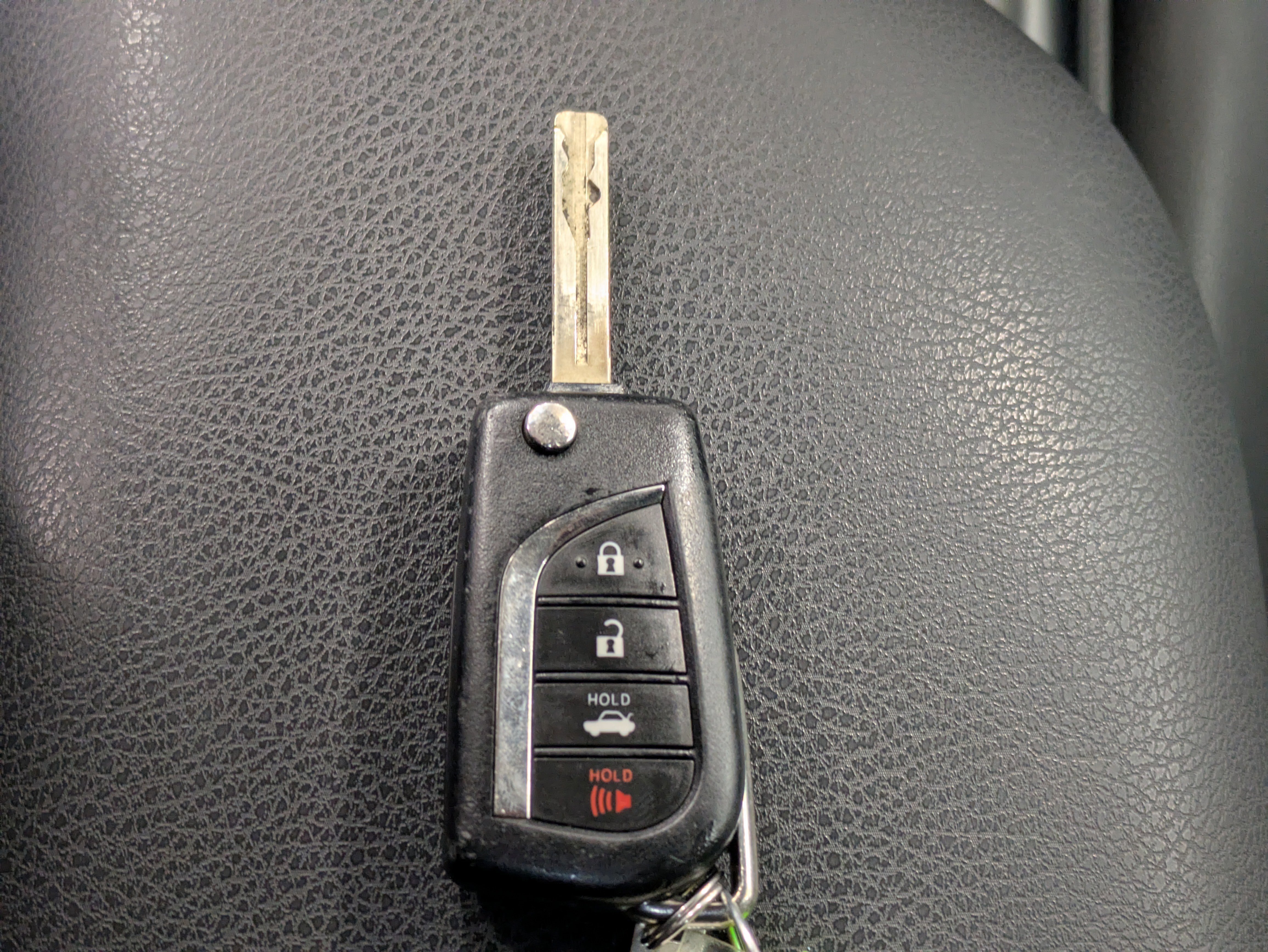 Used 2020 Toyota Camry SE image 32