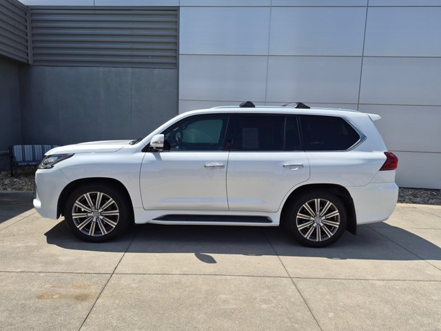 Used 2017 Lexus LX 570 4WD w/ Luxury Package image 7