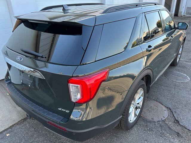 Certified 2023 Ford Explorer XLT w/ Equipment Group 202A AWD/4WD image 5
