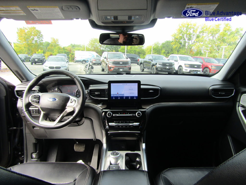 Certified 2021 Ford Explorer Limited w/ Equipment Group 301A AWD/4WD image 4