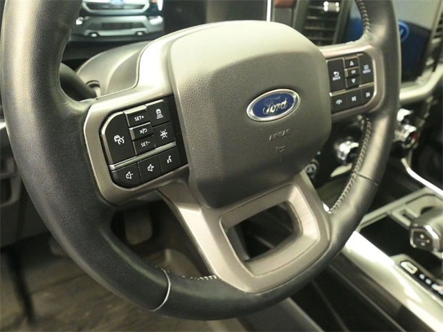 Certified 2022 Ford F150 Lariat w/ Equipment Group 502A High image 15