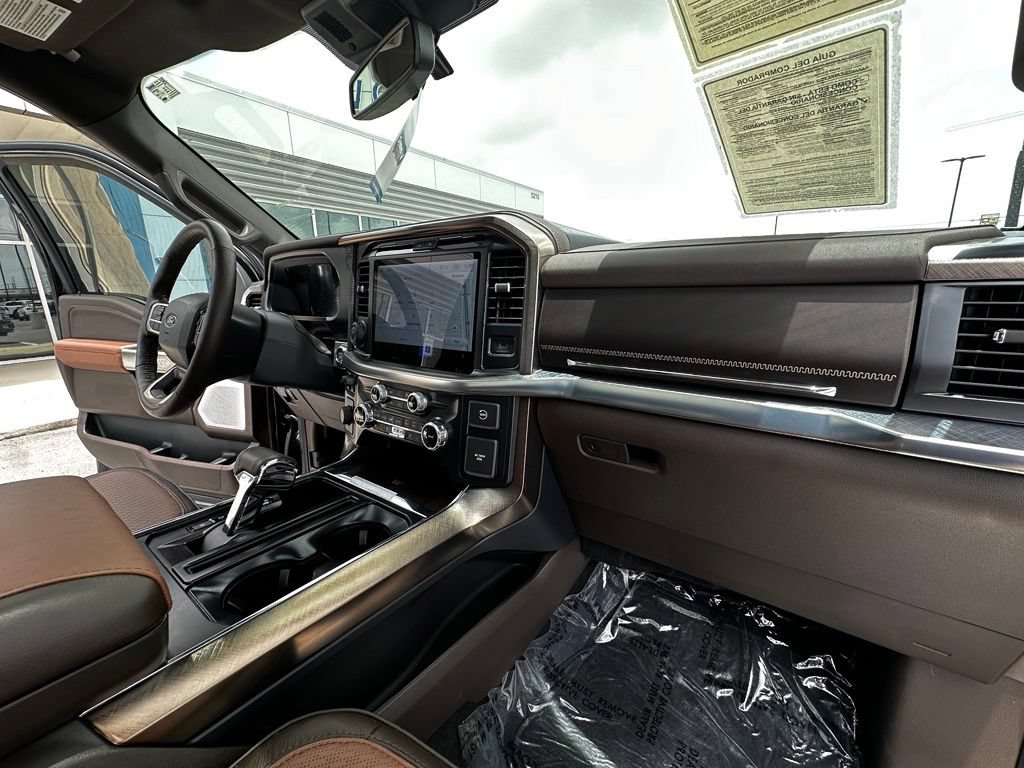 Certified 2025 Ford F150 King Ranch w/ FX4 Off-Road Package AWD/4WD image 27