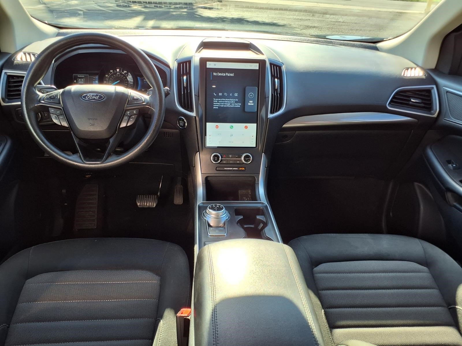 Certified 2023 Ford Edge SE w/ Black Appearance Package AWD/4WD image 11