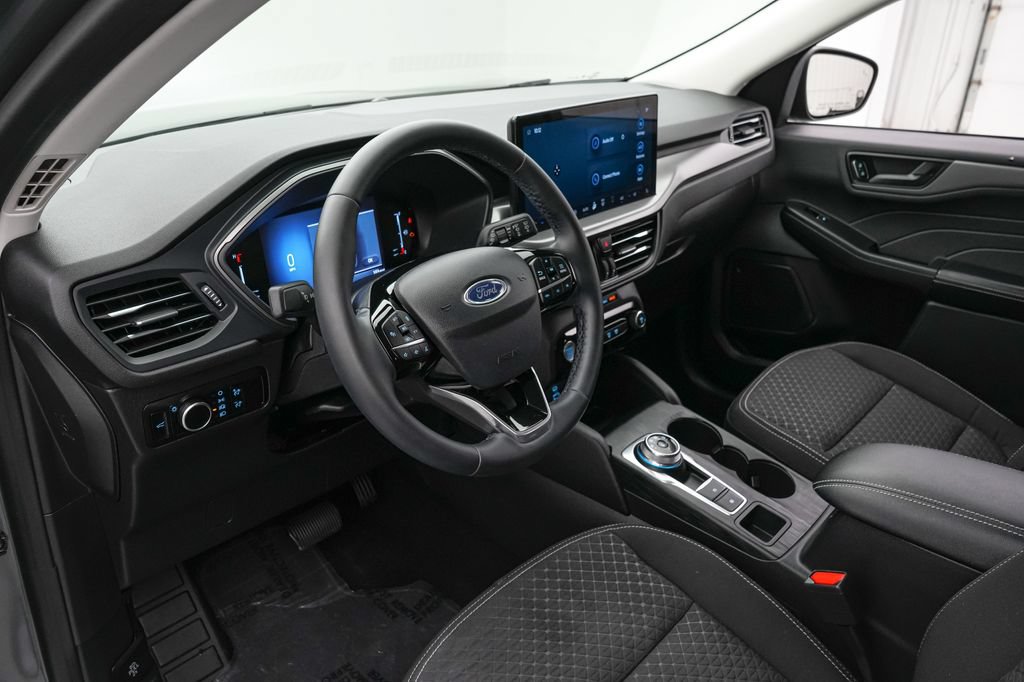 Certified 2023 Ford Escape Active w/ Tech Pack #1 AWD/4WD image 12