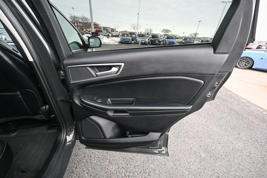Certified 2024 Ford Edge SEL w/ Convenience Package image 30