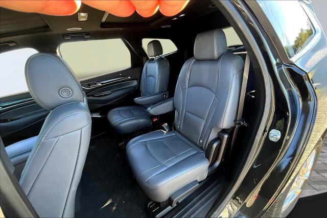 Used 2022 Buick Enclave Premium w/ Experience Buick Package image 29
