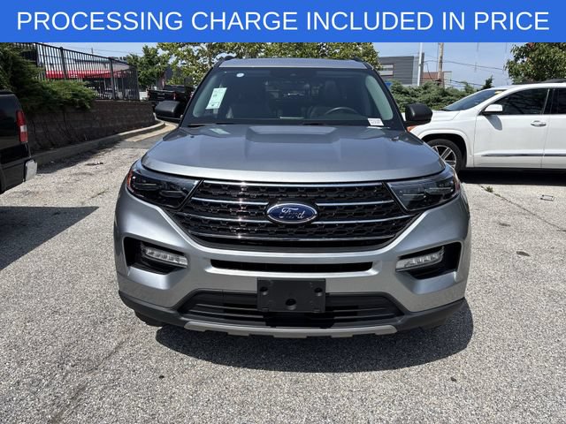 Certified 2023 Ford Explorer XLT w/ Equipment Group 202A AWD/4WD image 31