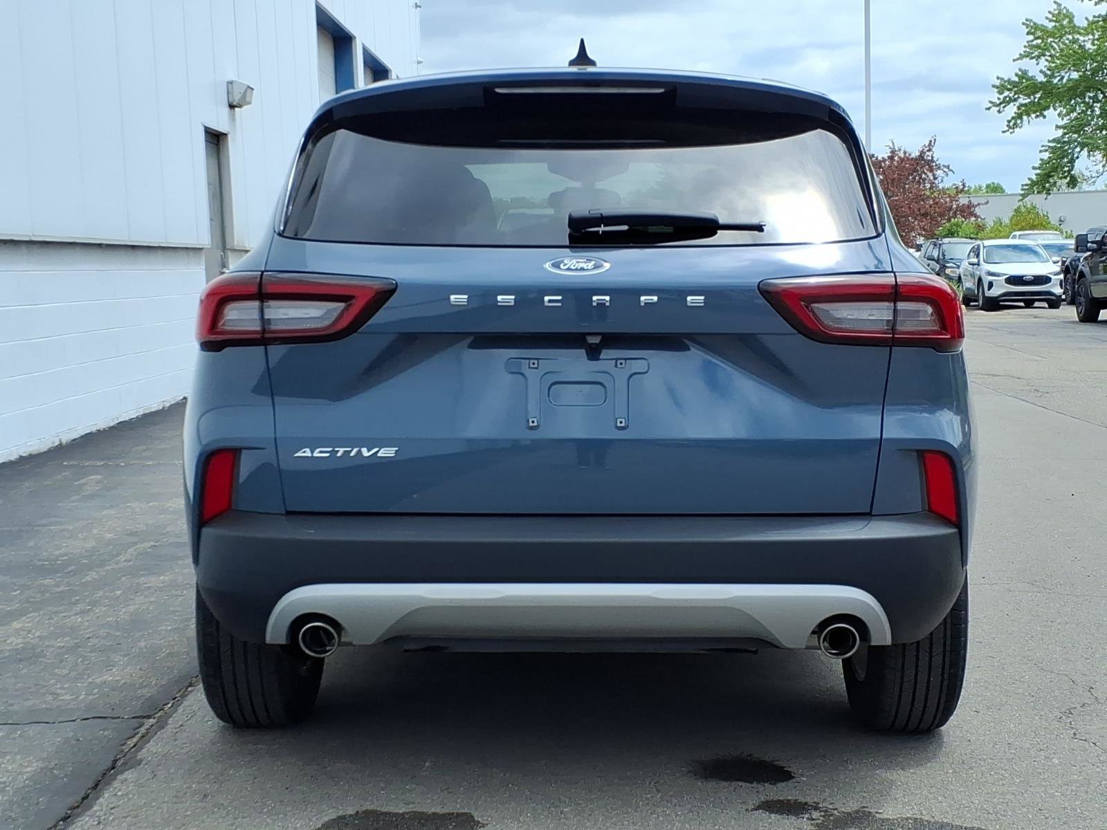 Certified 2023 Ford Escape Active w/ Cold Weather Package FWD image 5