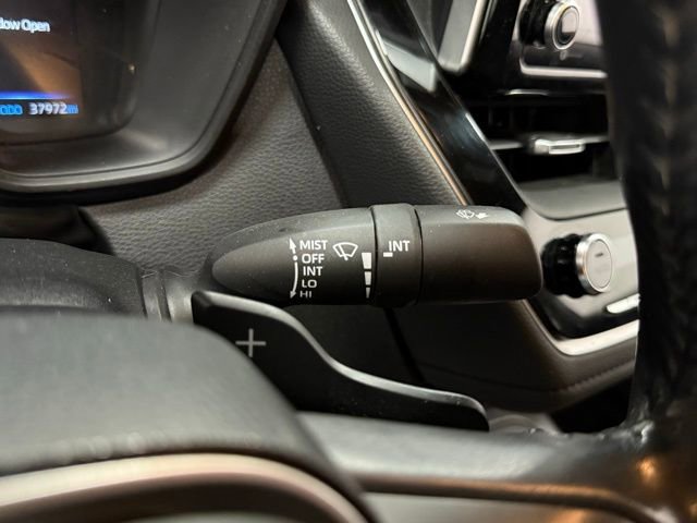 Used 2021 Toyota Corolla SE image 17