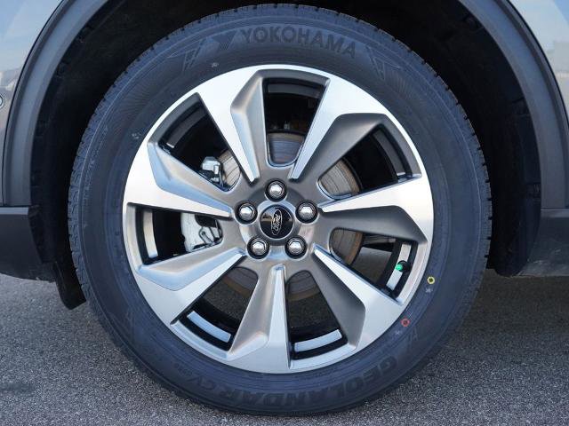 Certified 2023 Ford Escape Platinum w/ Premium Technology Package AWD/4WD image 28