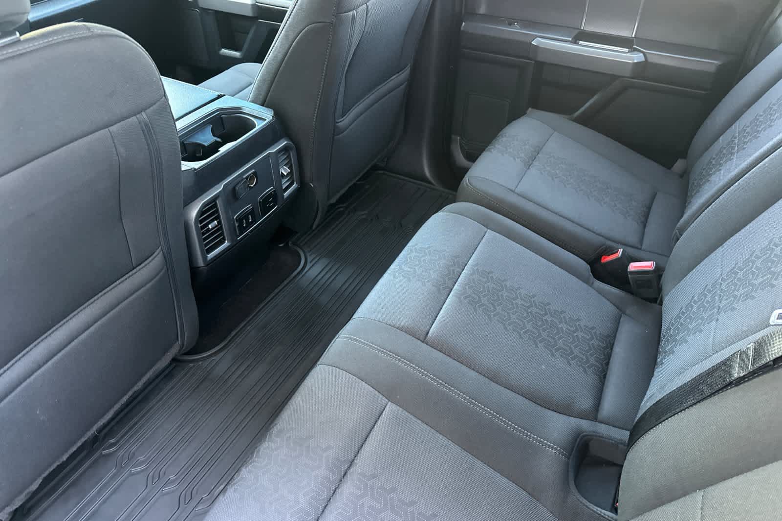 Certified 2018 Ford F150 XLT w/ Equipment Group 302A Luxury AWD/4WD image 4