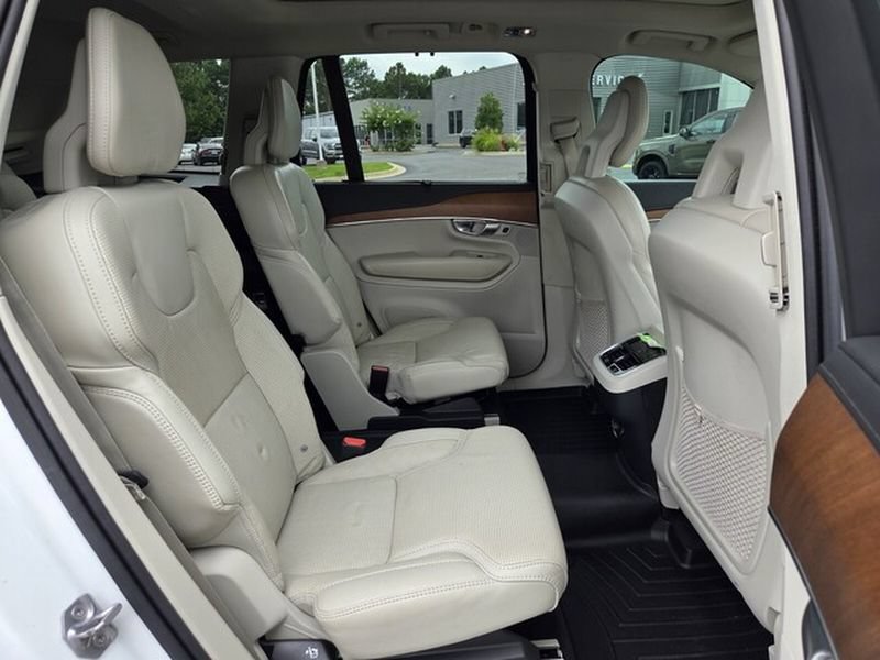 Used 2020 Volvo XC90 T6 Inscription AWD/4WD image 21