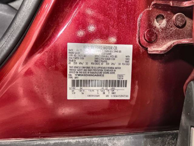 Certified 2022 Ford Explorer XLT w/ Equipment Group 202A AWD/4WD image 39