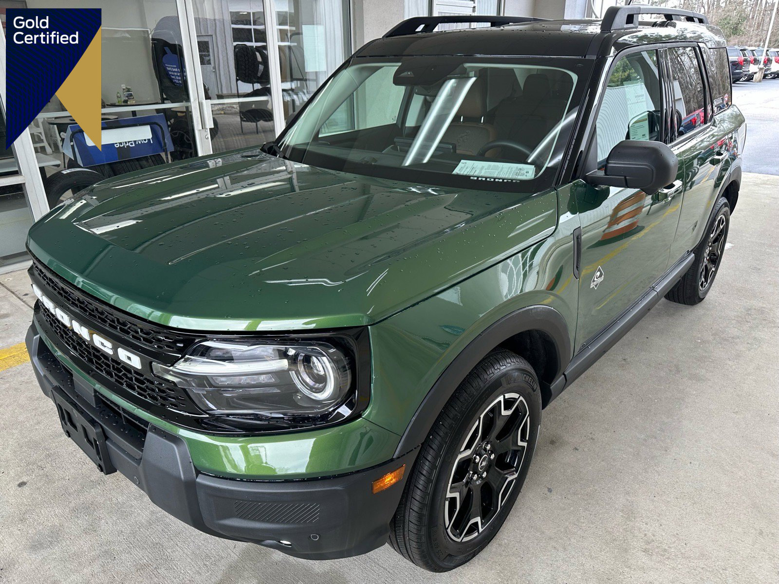 Certified 2025 Ford Bronco Sport Outer Banks w/ Outer Banks Tech Package+ image 1